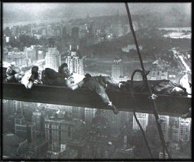 \'Radio City Workers\', plakat 50 x 40 cm.